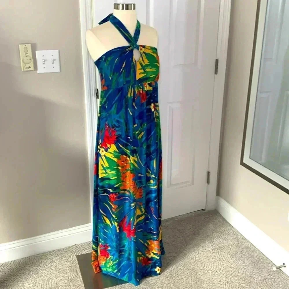 Soma halter key hole maxi dress blue floral print size small